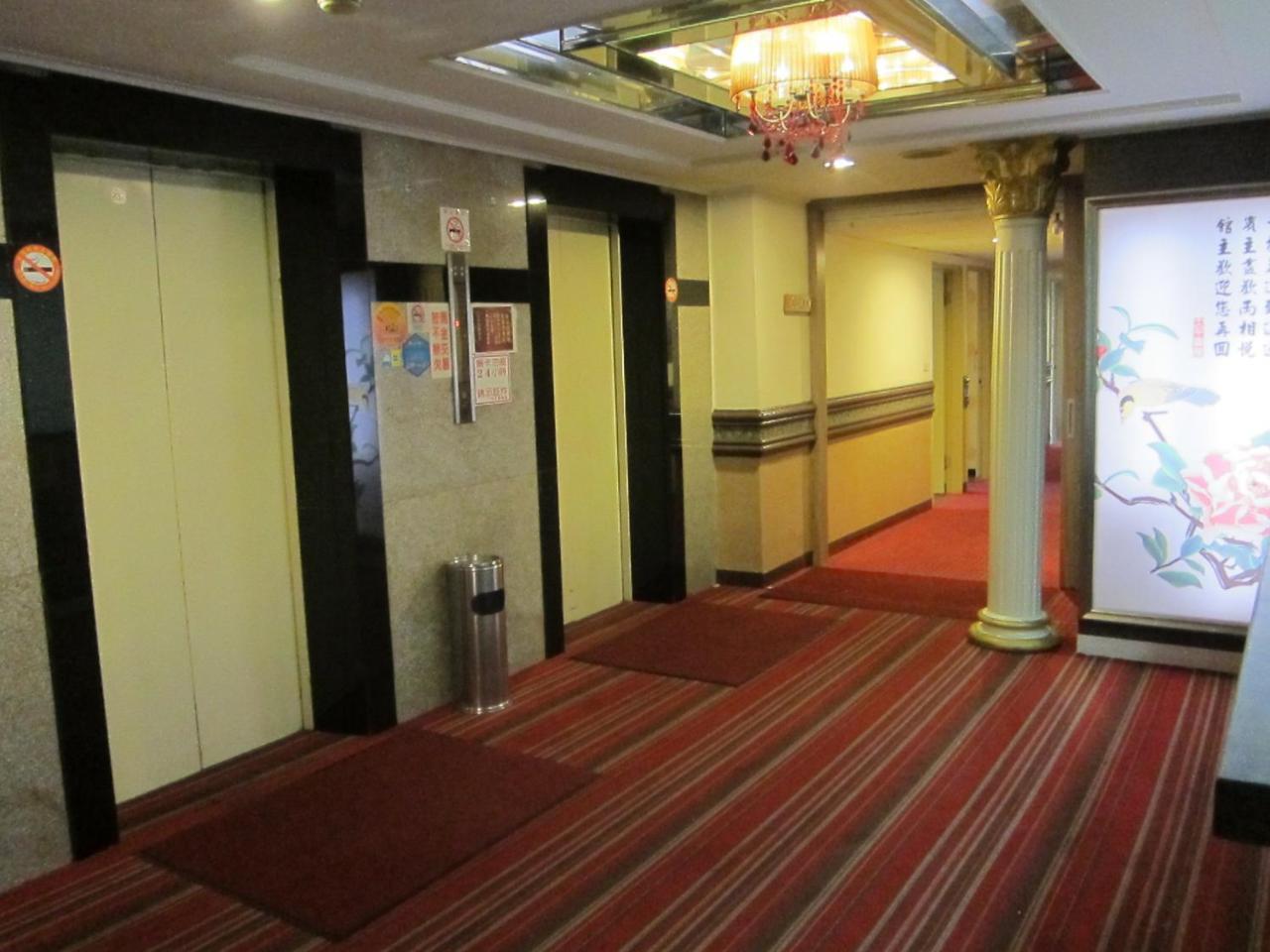 Da Chien Hotel Kaohsiung Luaran gambar