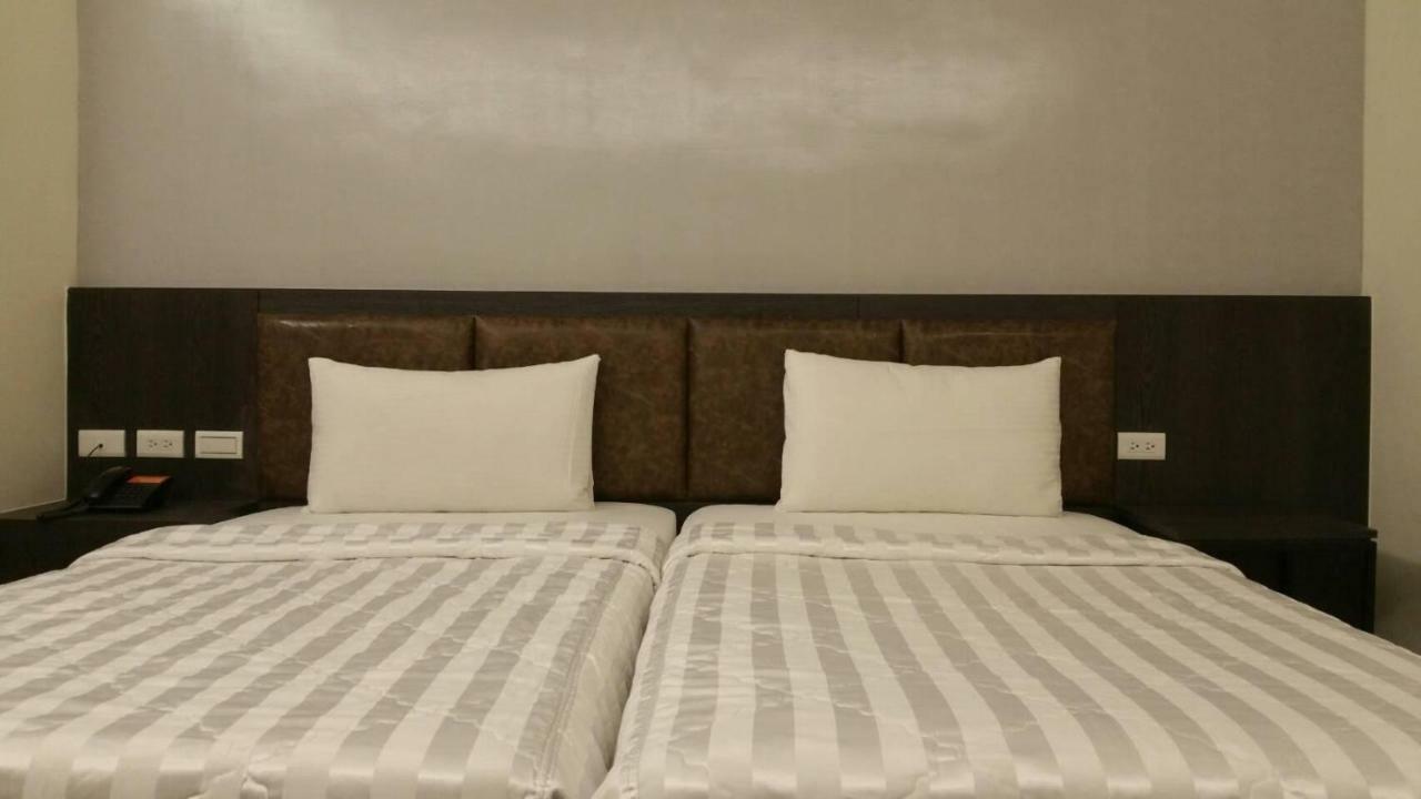 Da Chien Hotel Kaohsiung Luaran gambar